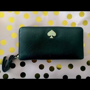 Black Kate Spade Wallet 🖤